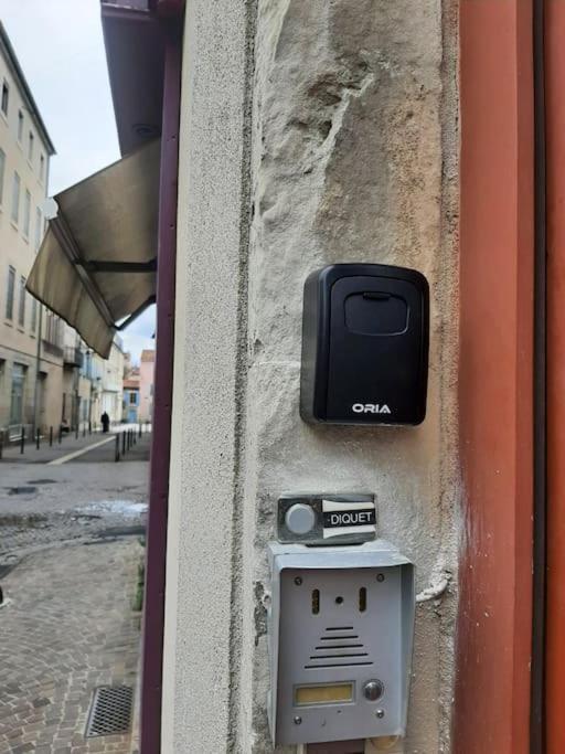 T3 Hyper-Centre Au Calme Tout Equipe Parking Prive Apartamento Castres  Exterior foto